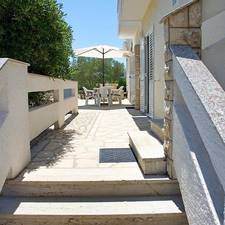 Two Bedroom Apartments Elvira Novalja Ngoại thất bức ảnh