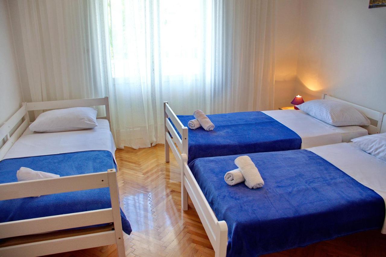 Two Bedroom Apartments Elvira Novalja Ngoại thất bức ảnh