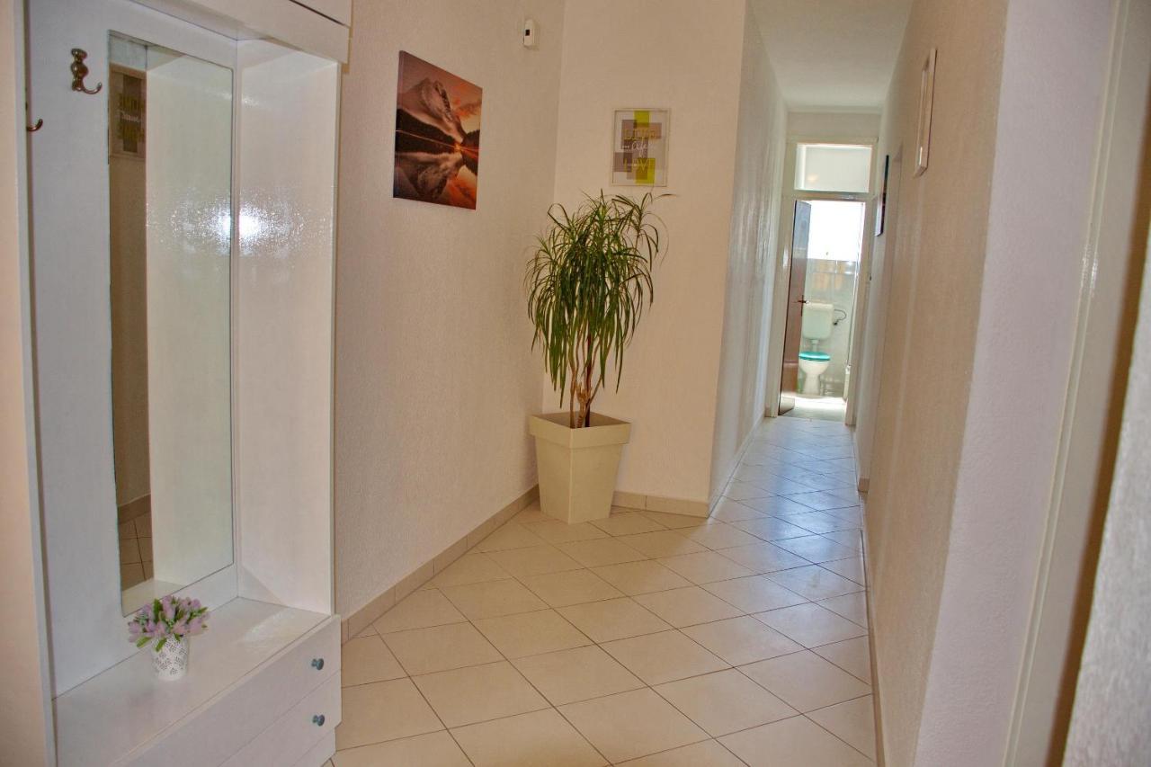 Two Bedroom Apartments Elvira Novalja Ngoại thất bức ảnh