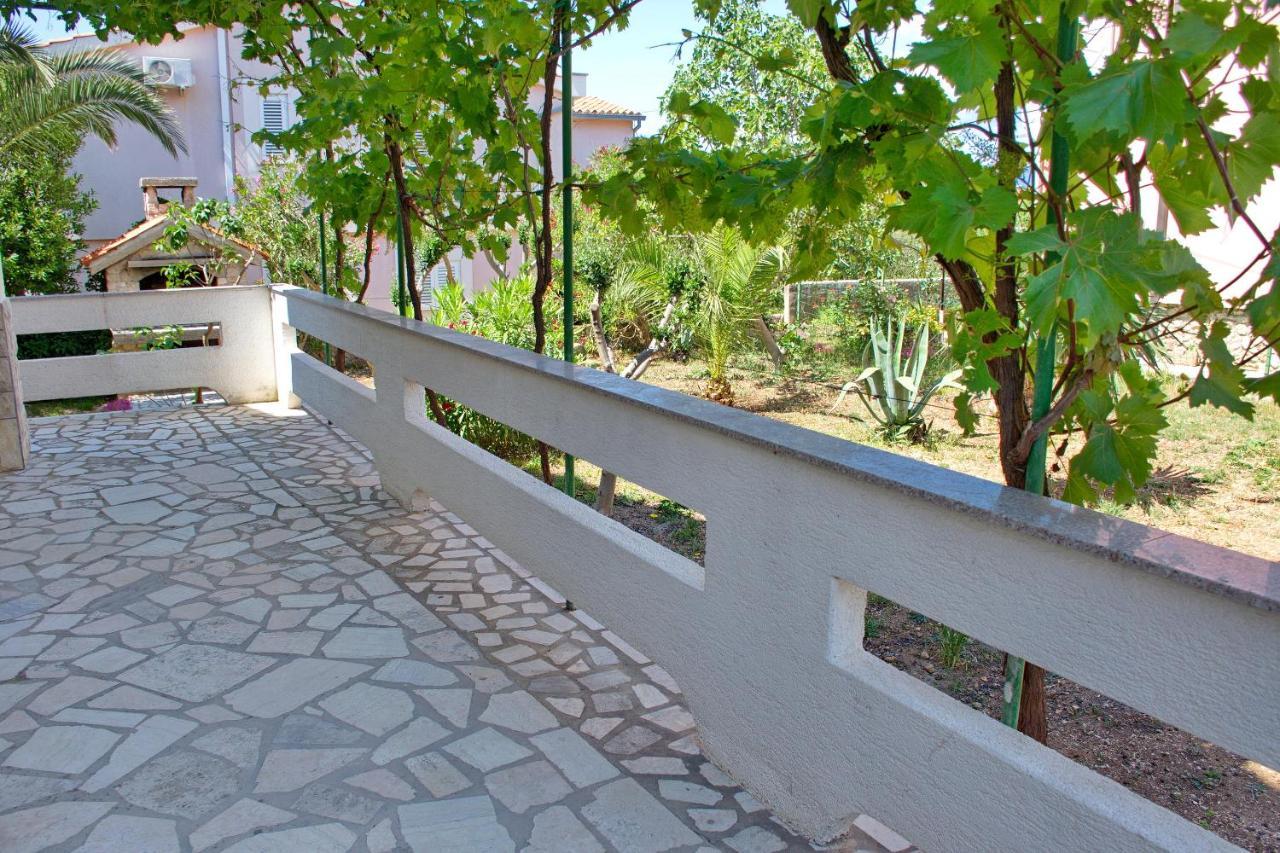 Two Bedroom Apartments Elvira Novalja Ngoại thất bức ảnh