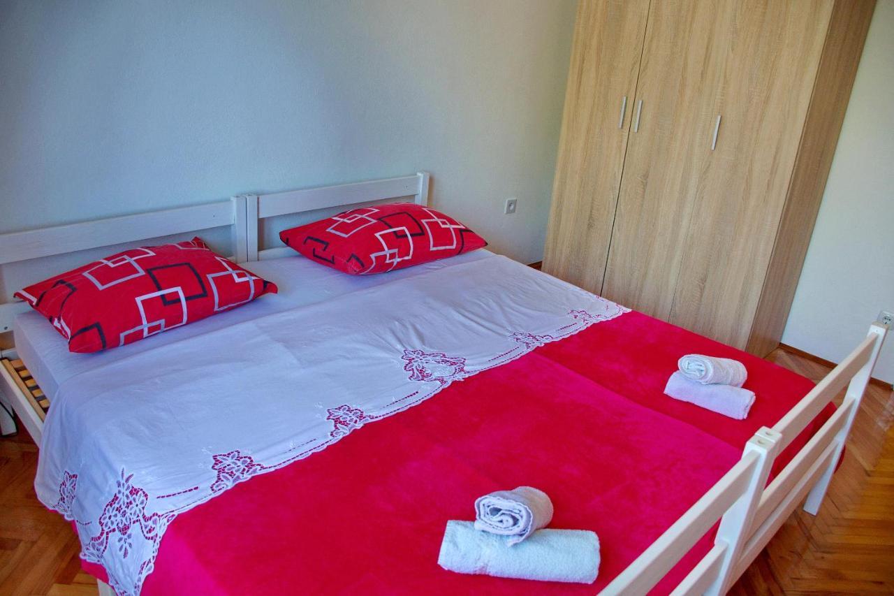 Two Bedroom Apartments Elvira Novalja Ngoại thất bức ảnh