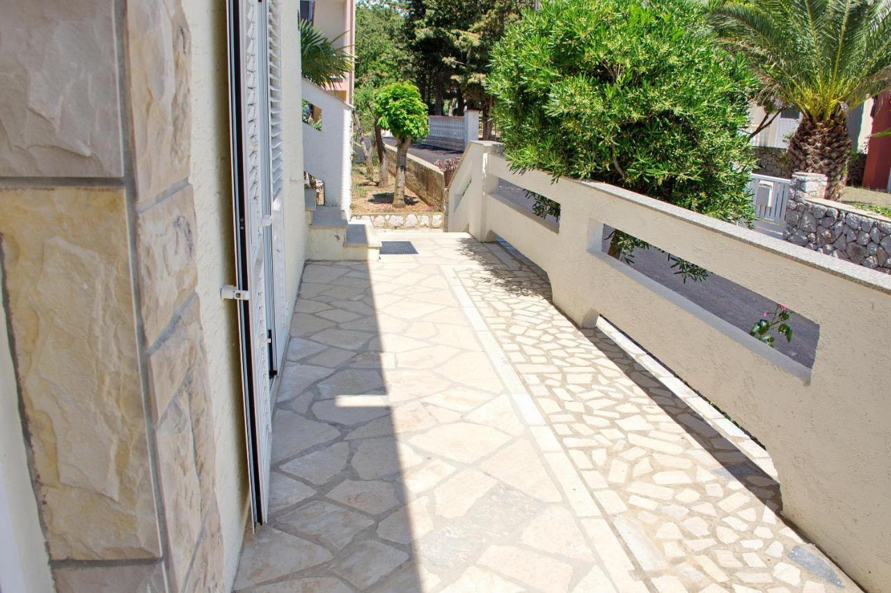 Two Bedroom Apartments Elvira Novalja Ngoại thất bức ảnh