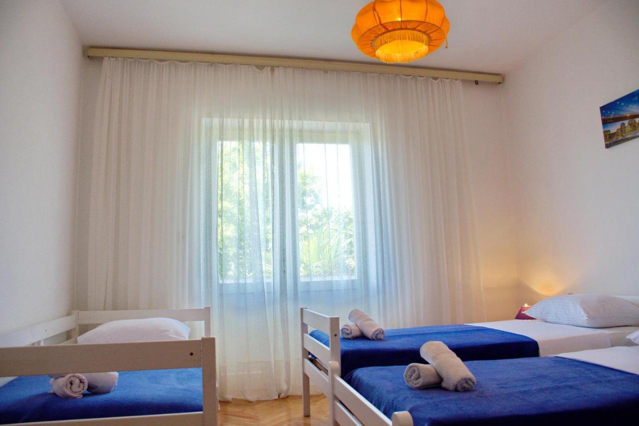 Two Bedroom Apartments Elvira Novalja Ngoại thất bức ảnh